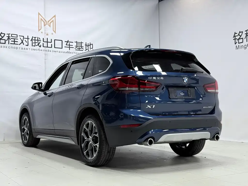 BMW X1 — фото 10