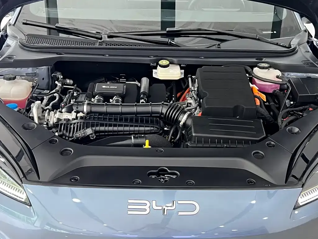 BYD Seal 06 — фото 10