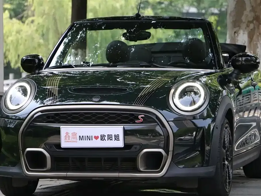 MINI Cooper (3-door) — фото 1