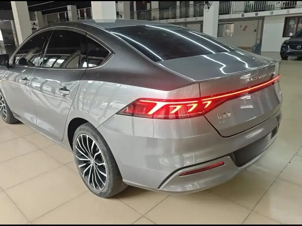 BYD Qin PLUS — фото 9