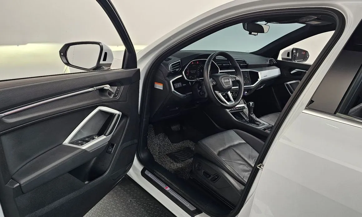Audi Q3 2023 из KR, фото 9