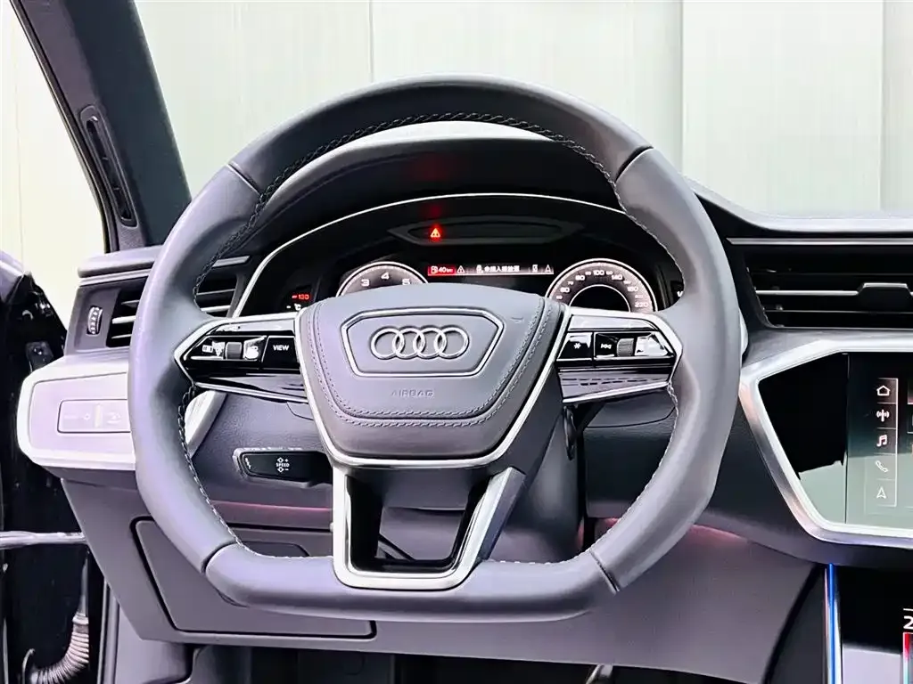 Audi A6L — фото 3