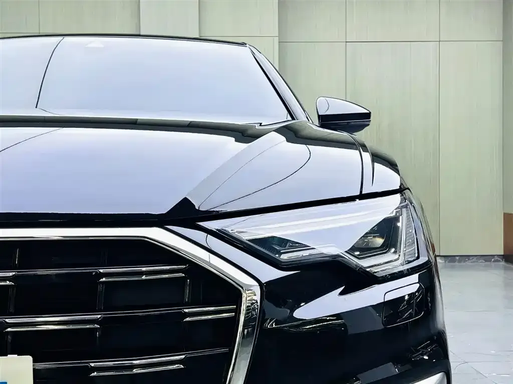 Audi A6L — фото 8