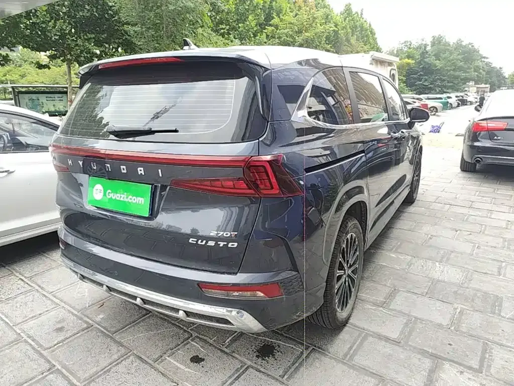 Hyundai Custo — фото 10