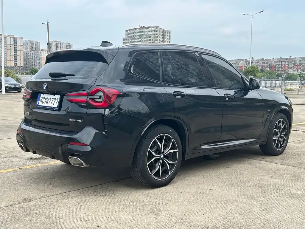 BMW X3 — фото 4