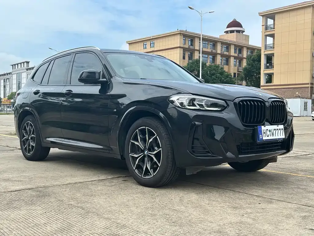 BMW X3 — фото 8