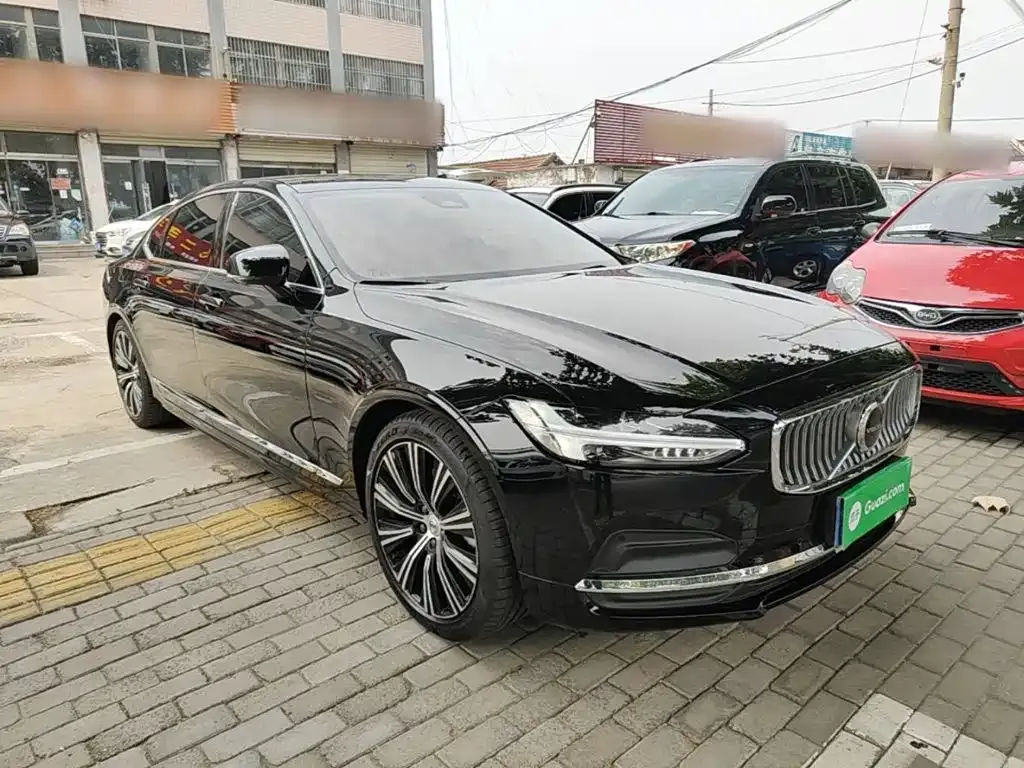 Volvo S90 — фото 4
