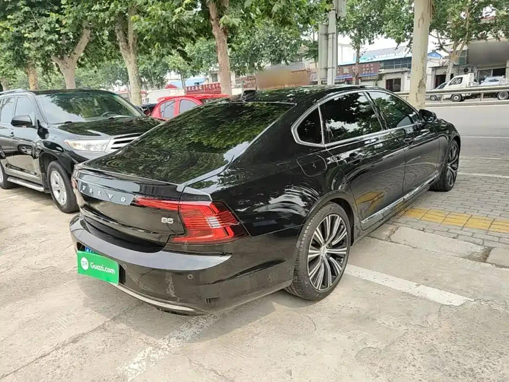 Volvo S90 — фото 5