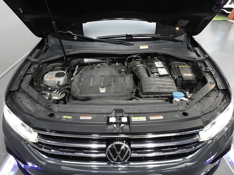 Volkswagen Tiguan 2021 из KR, фото 6