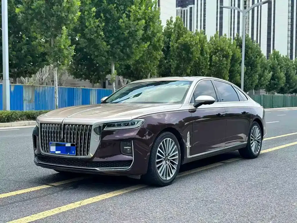 Hongqi H9 — фото 1