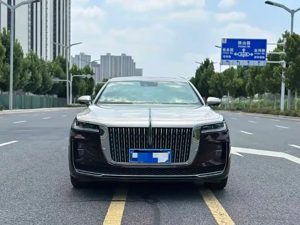 Hongqi H9 — фото 5
