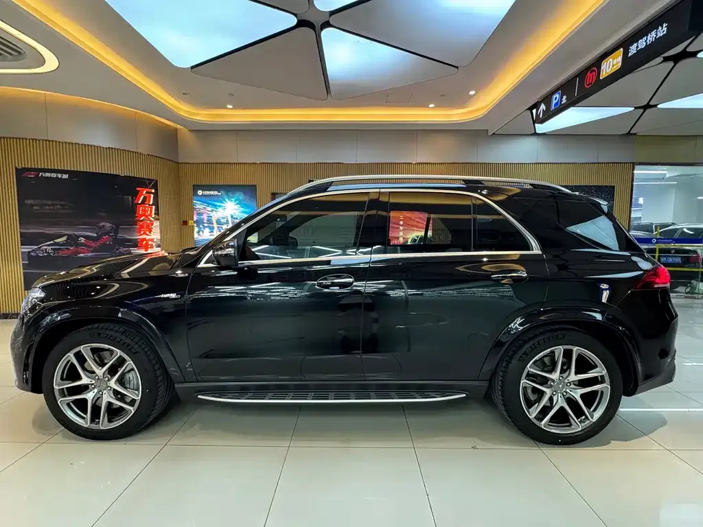 Mercedes-Benz GLE AMG — фото 2
