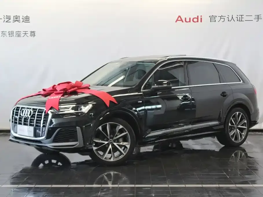 Audi Q7 — фото 4