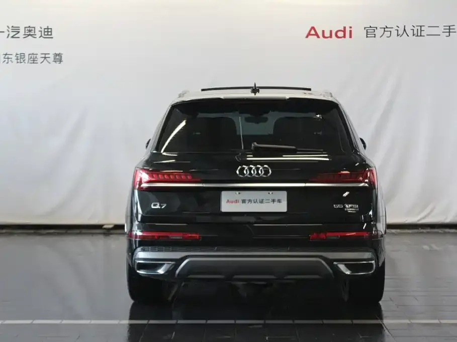 Audi Q7 — фото 2