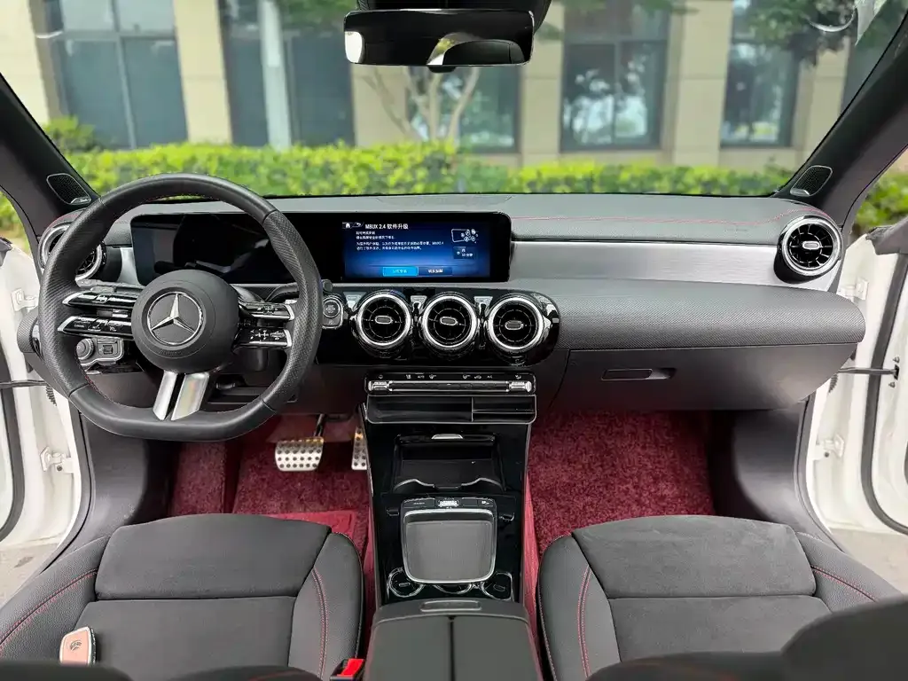 Mercedes-Benz CLA (Import) — фото 4