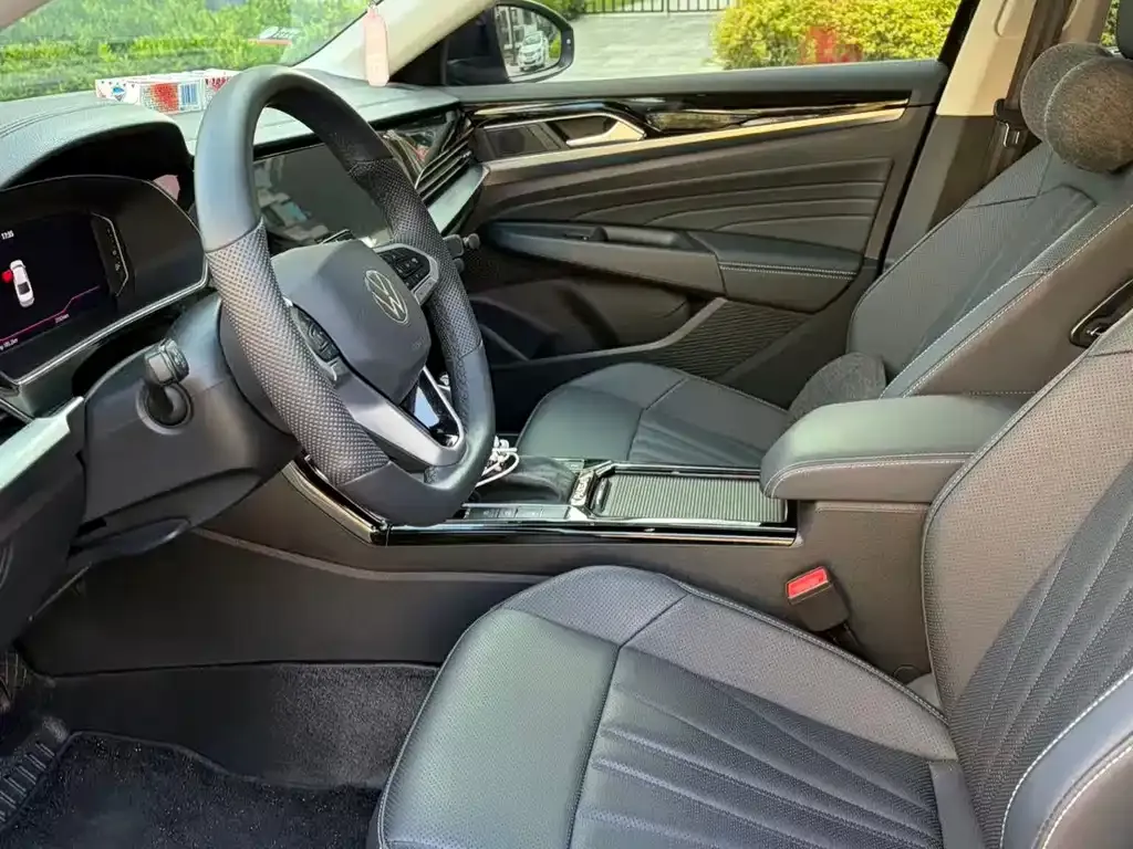 Volkswagen Passat — фото 4