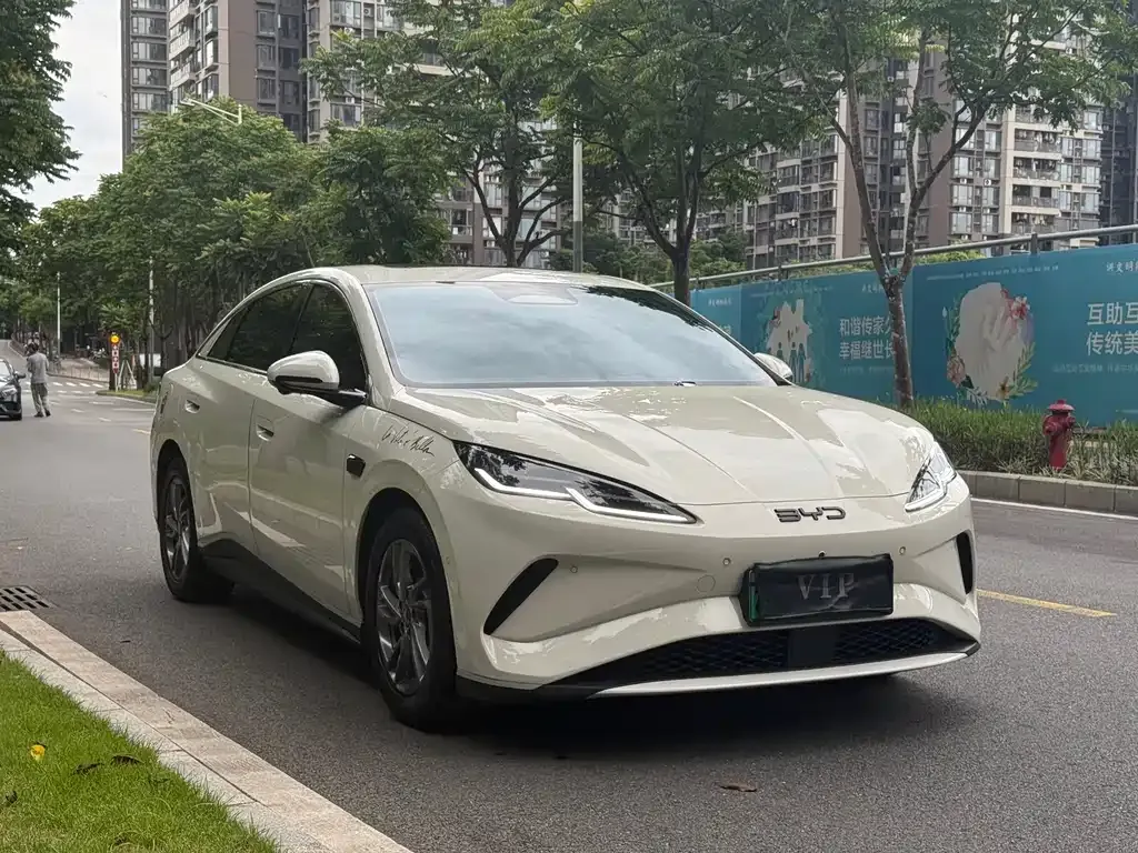 BYD Seal 06 — фото 9