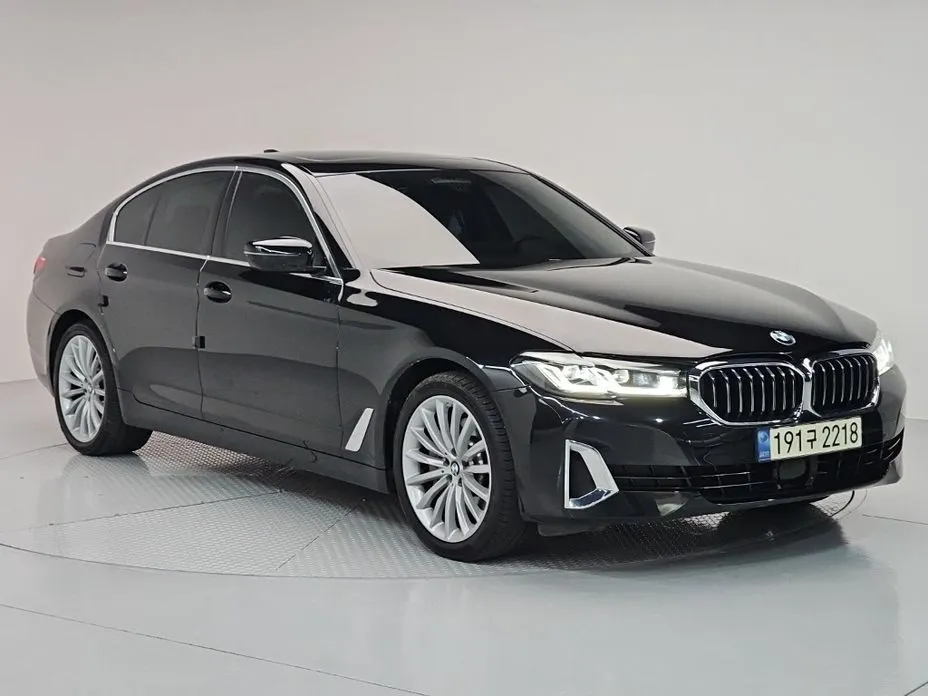 BMW 5-Series — фото 4