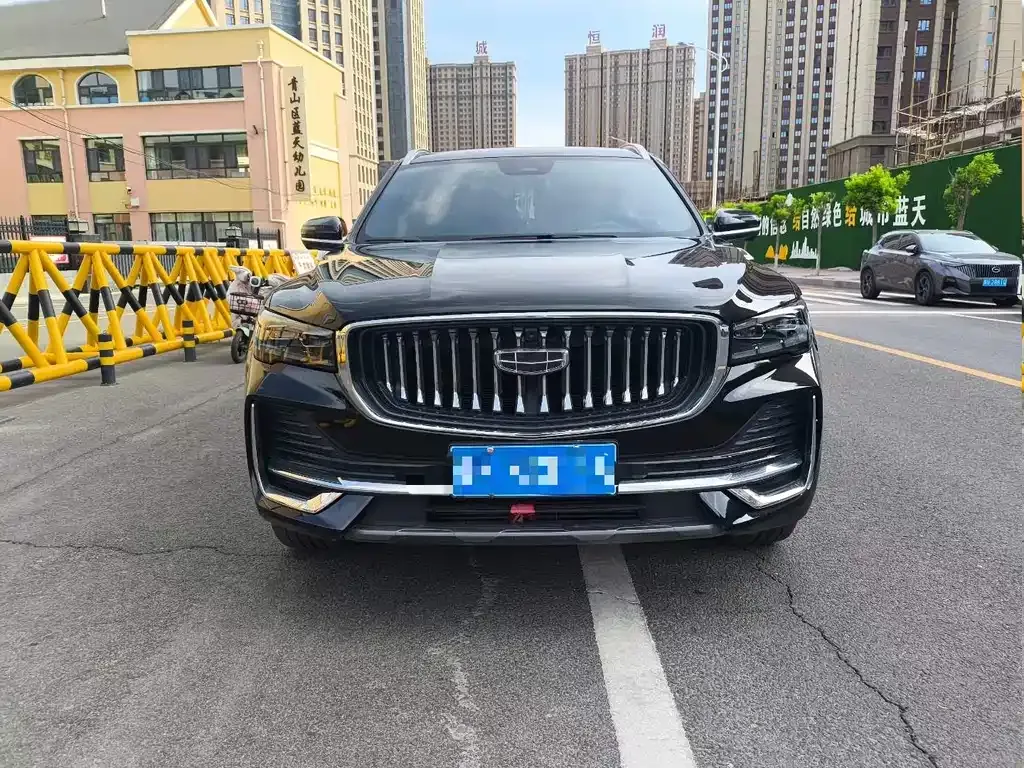 Geely Xingyue L — фото 1