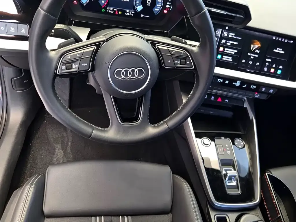 Audi A3 — фото 9