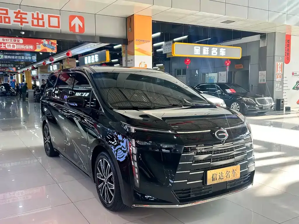 GAC Motor Trumpchi E8 — фото 8