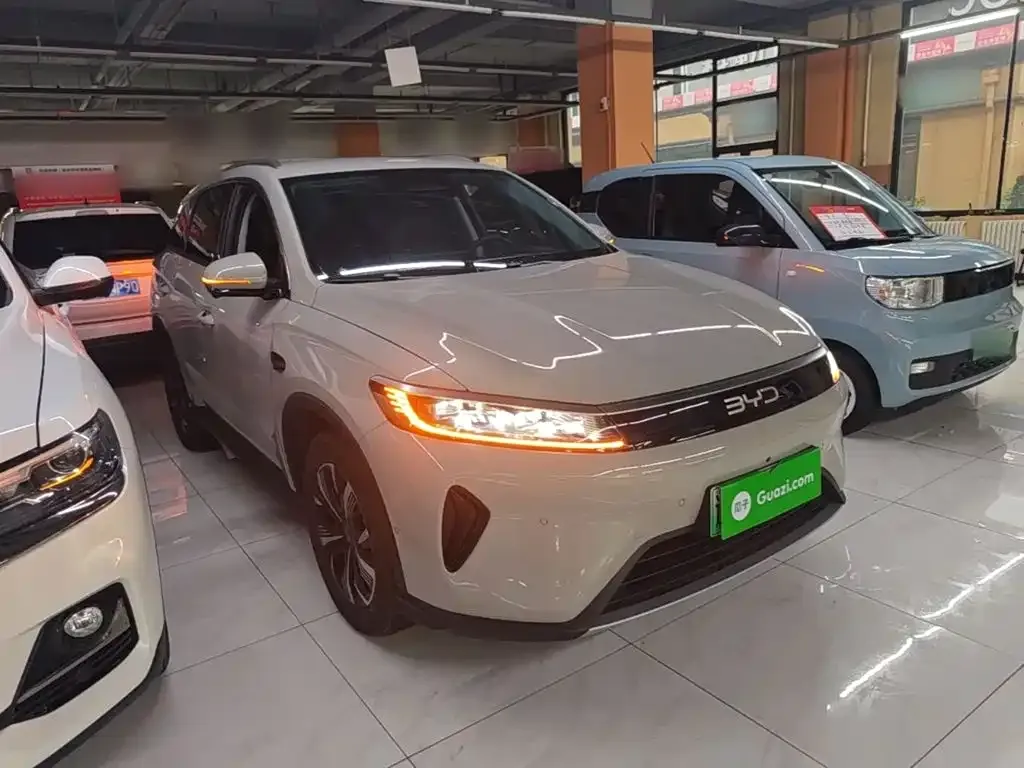 BYD Seal 05 DM-i — фото 10