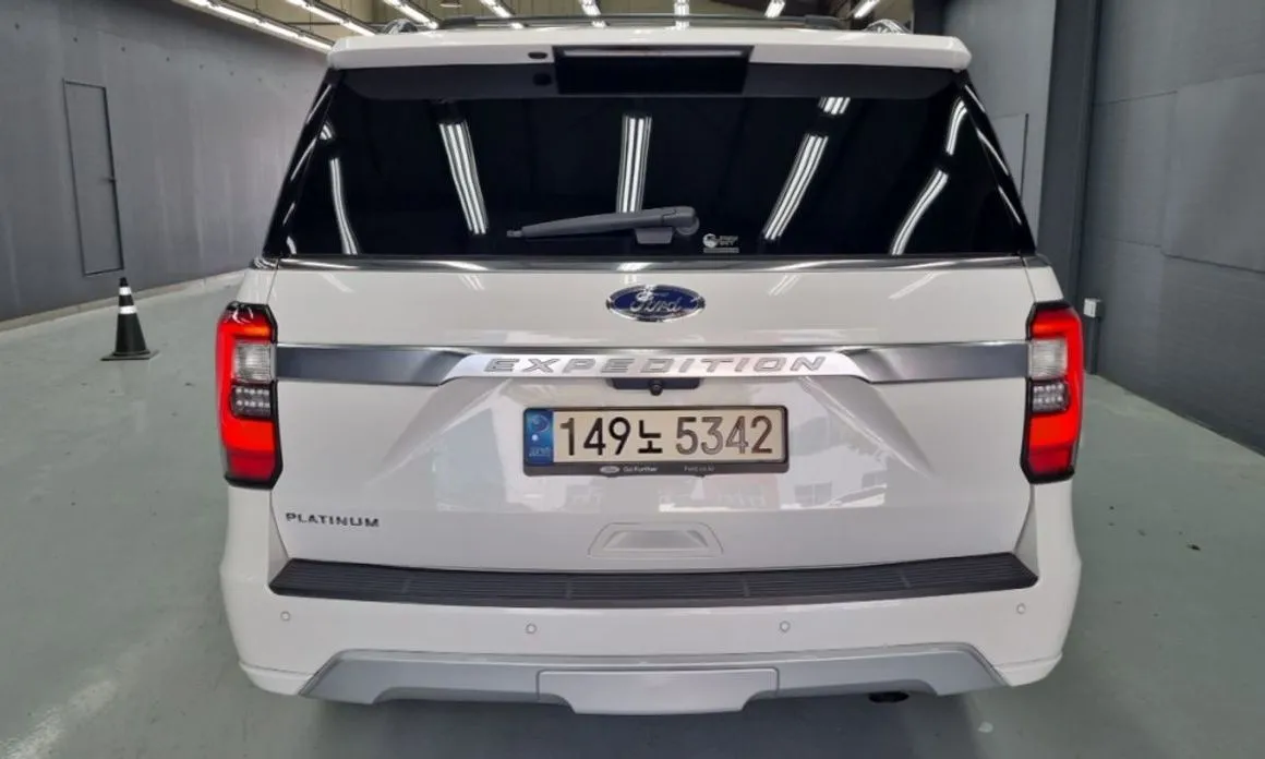 Ford Expedition 2021 из KR, фото 3