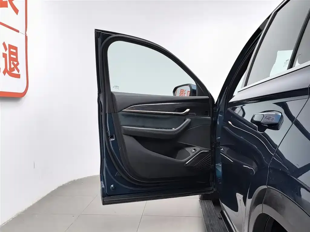 Geely Xingyue L — фото 3