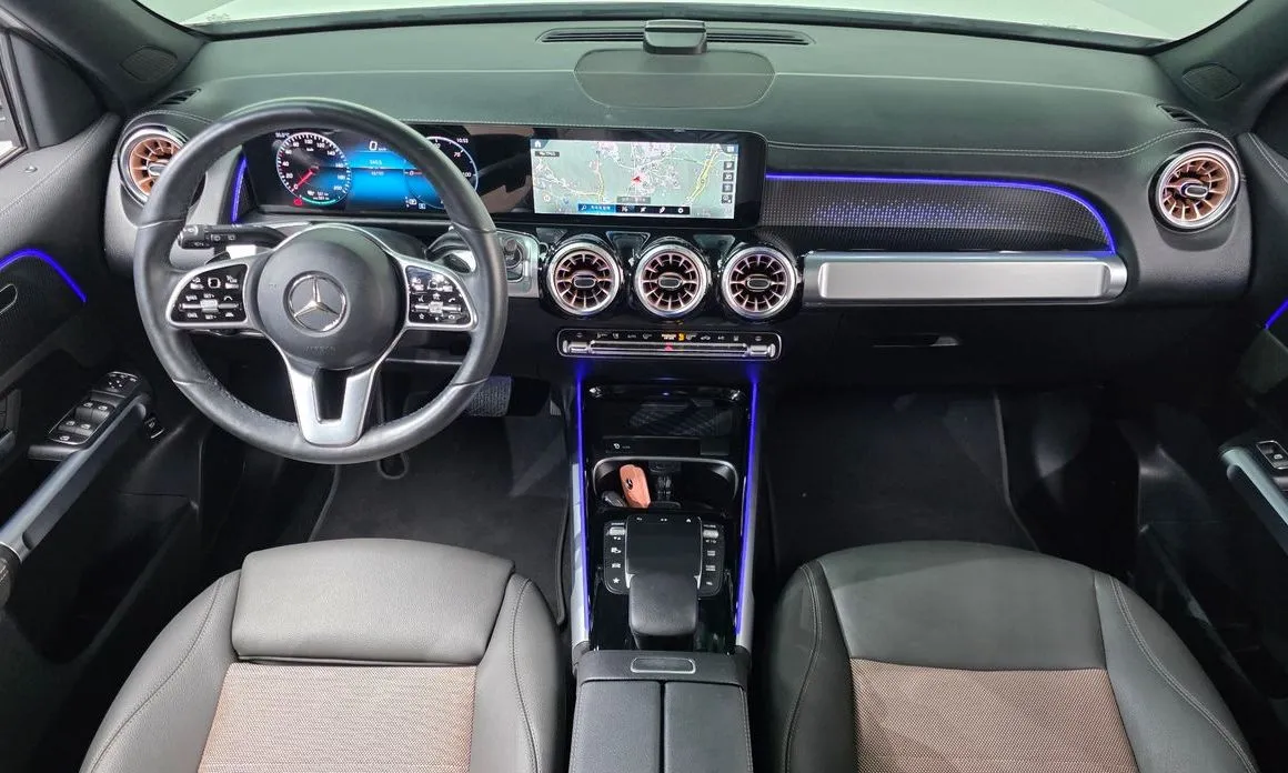 Mercedes-Benz EQB — фото 10