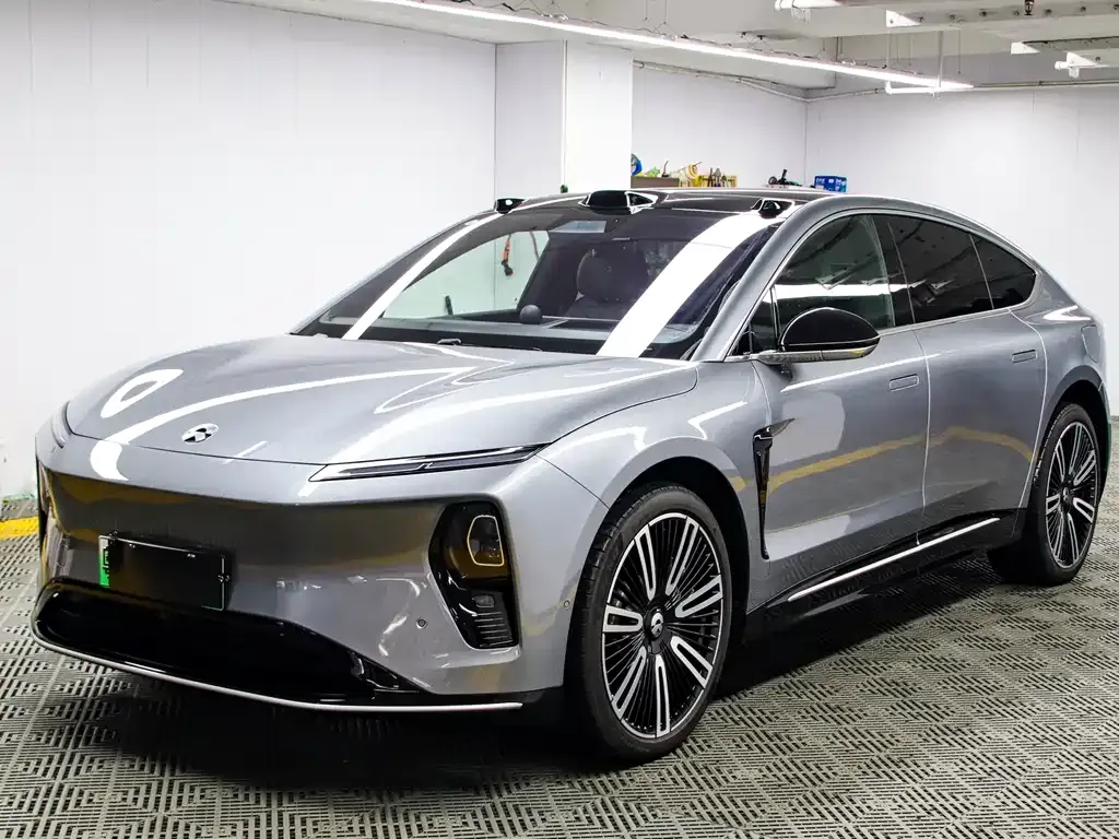 NIO ET9