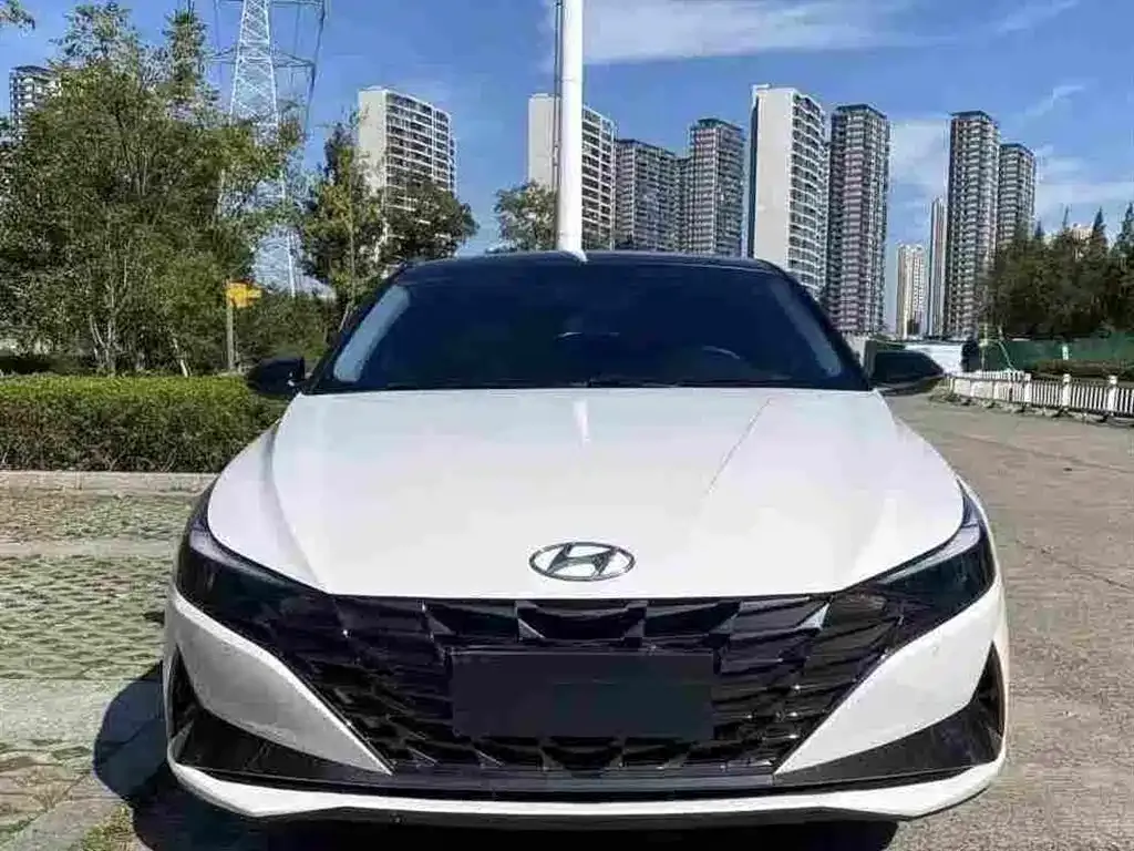 Hyundai Elantra — фото 6