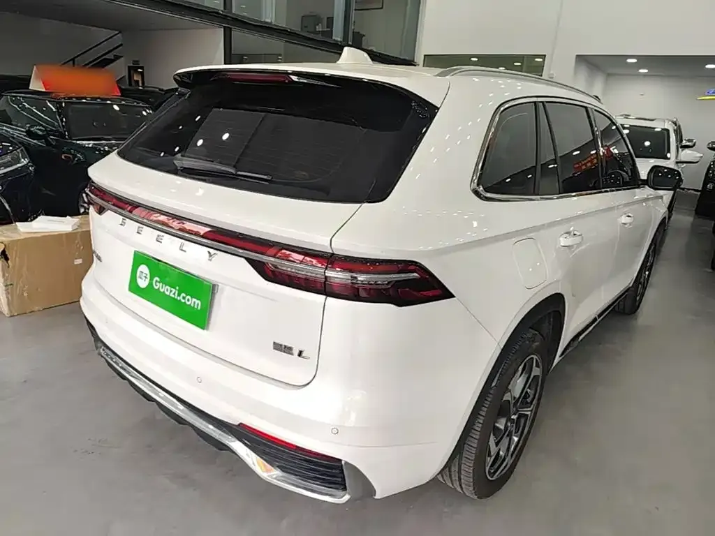Geely Xingyue L — фото 4