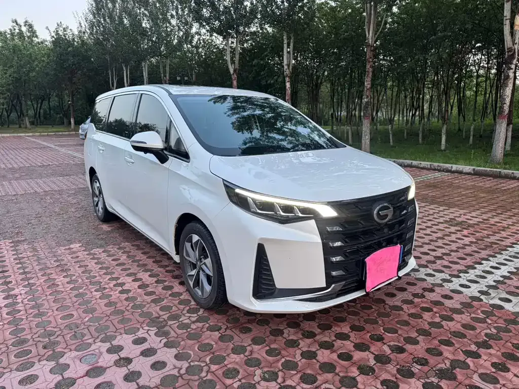 GAC Motor Trumpchi M6 — фото 10