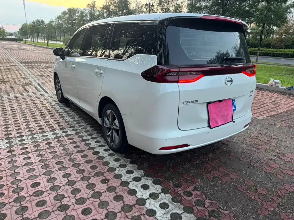 GAC Motor Trumpchi M6 — фото 6