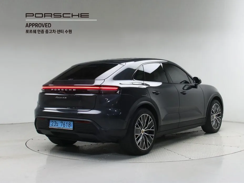 Porsche Macan — фото 7