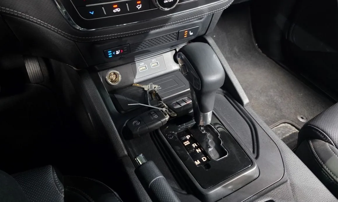KG Mobility (Ssangyong) Rexton — фото 10