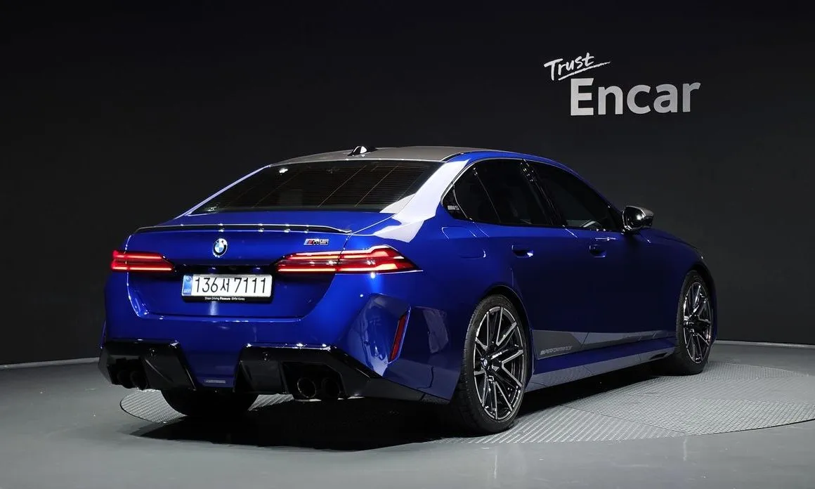 BMW M5 2026 из KR, фото 6