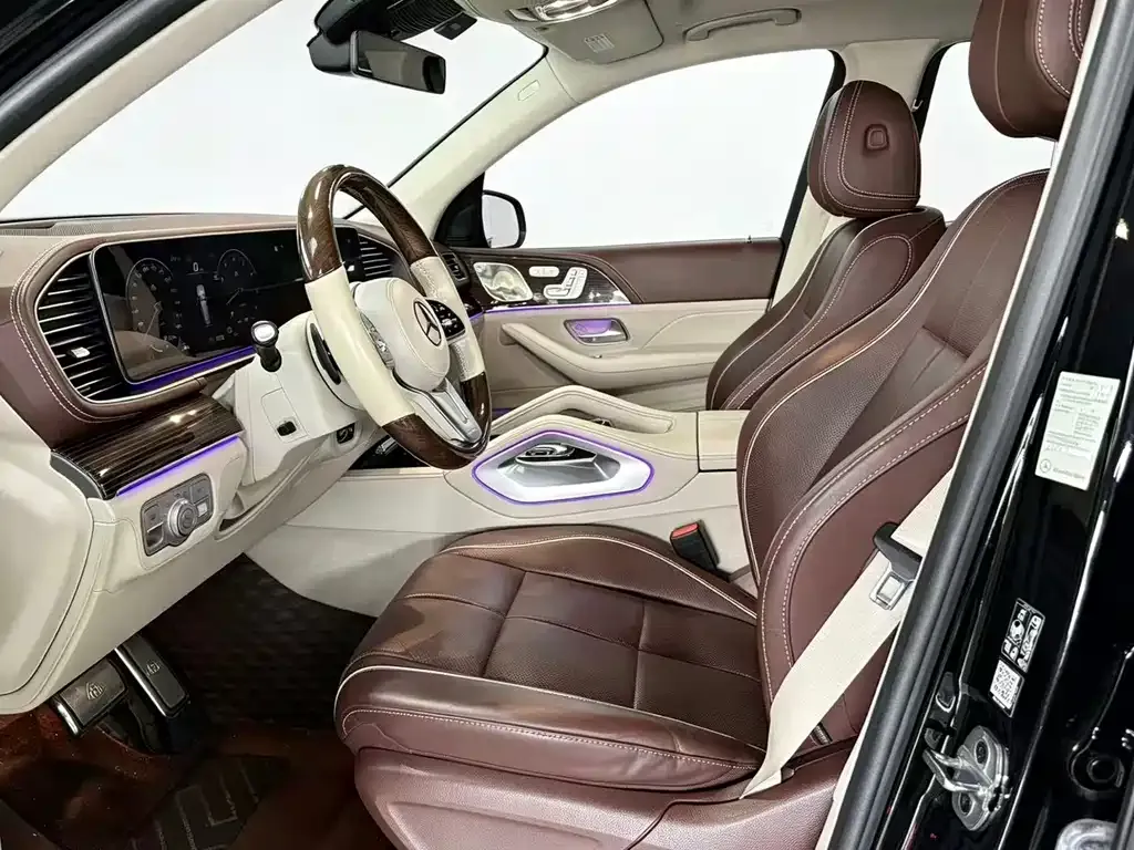 Mercedes-Benz GLS — фото 7