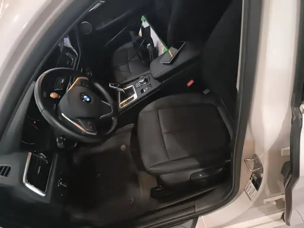 BMW 1 Series 2022 из CN, фото 7