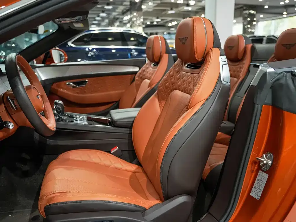 Bentley Continental — фото 6