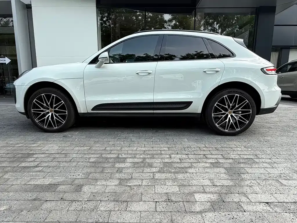 Porsche Macan — фото 8