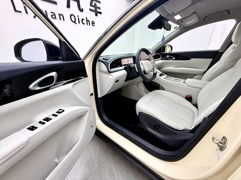 Geely Starburst — фото 10