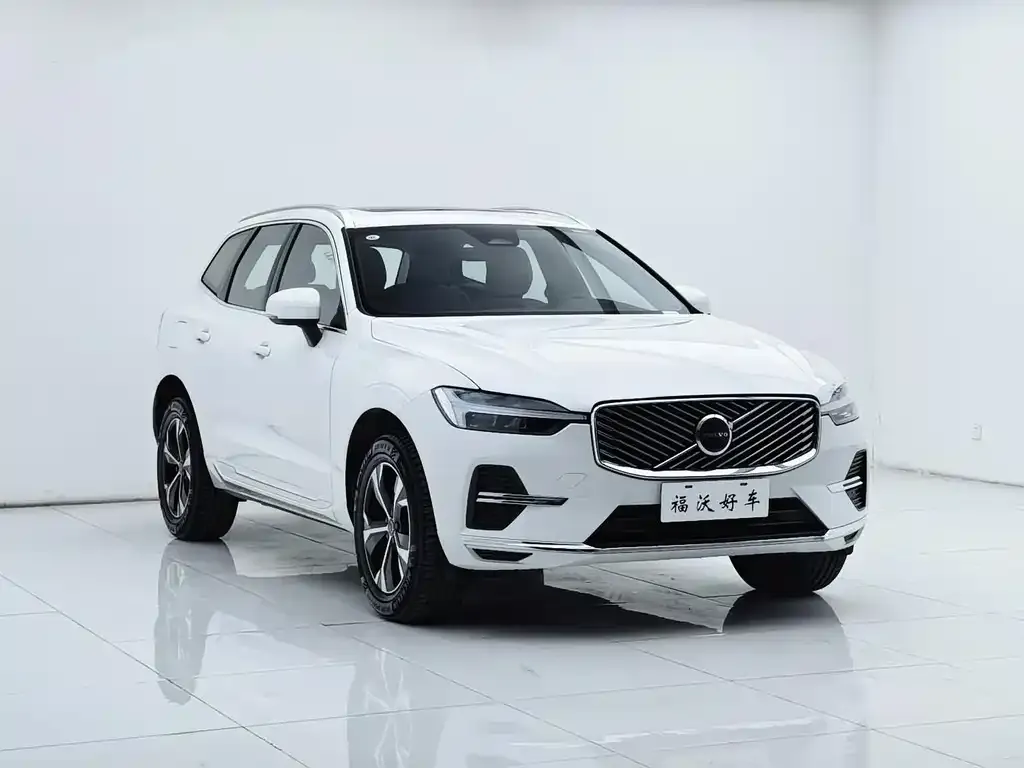 Volvo XC60 — фото 2