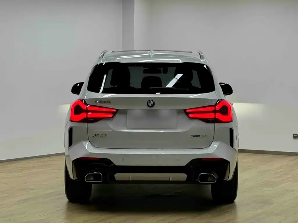BMW X3 — фото 10