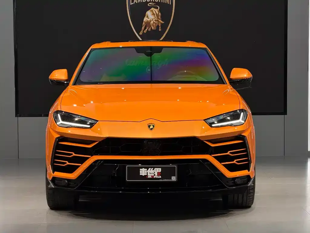 Lamborghini Urus — фото 8