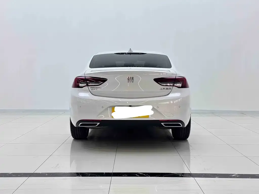 Buick Regal — фото 5