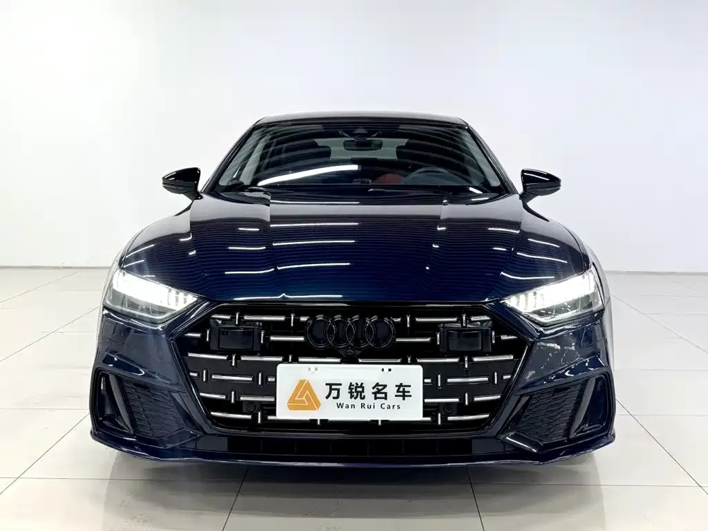 Audi A7L — фото 10