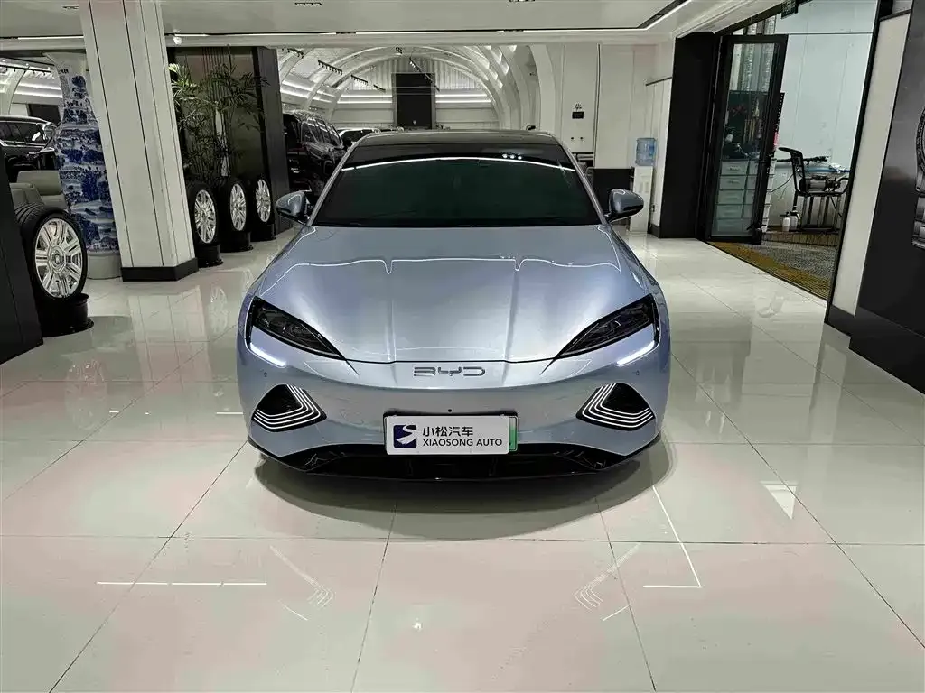 BYD Seal — фото 7