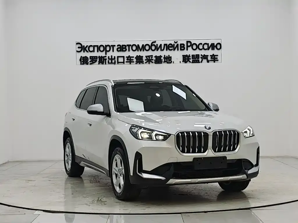 BMW X1 — фото 3