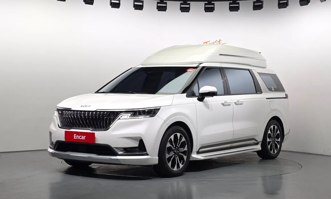 Kia Carnival — фото 1